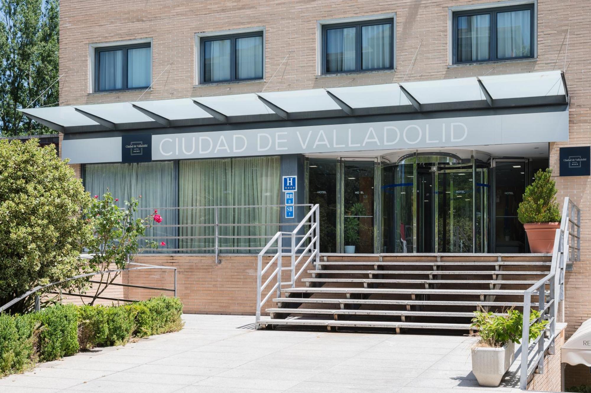 Hotel Ciudad De Valladolid Exteriör bild