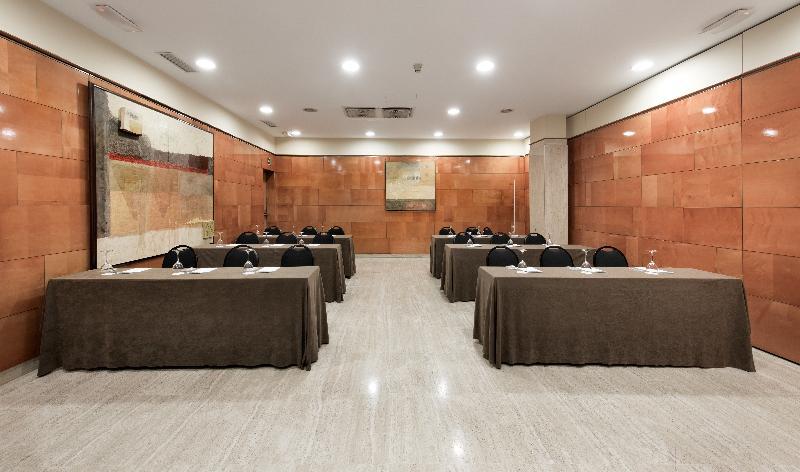Hotel Ciudad De Valladolid Exteriör bild