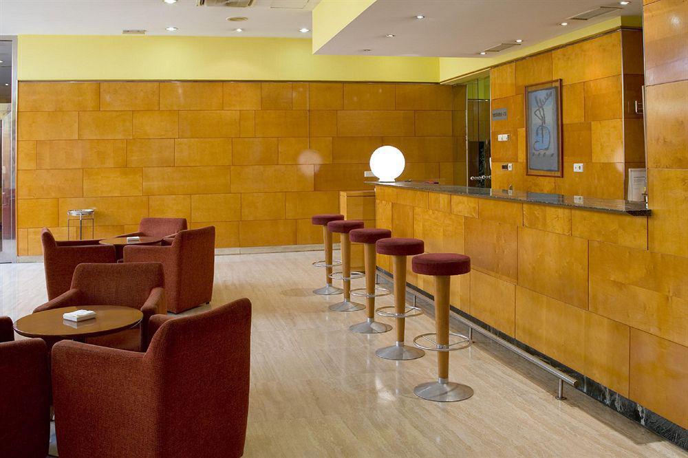 Hotel Ciudad De Valladolid Inreriör bild