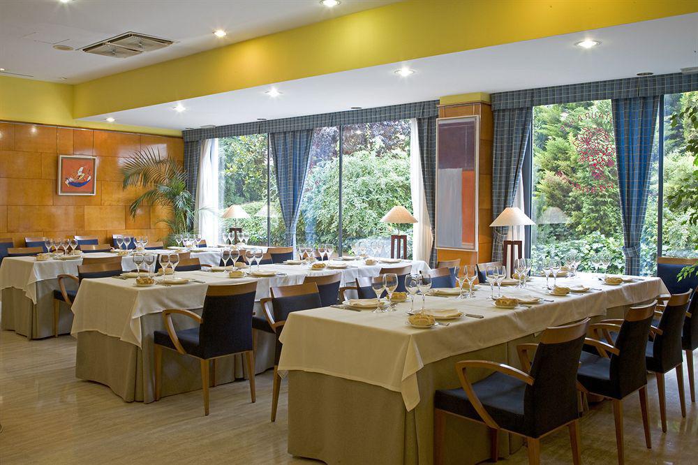 Hotel Ciudad De Valladolid Restaurang bild